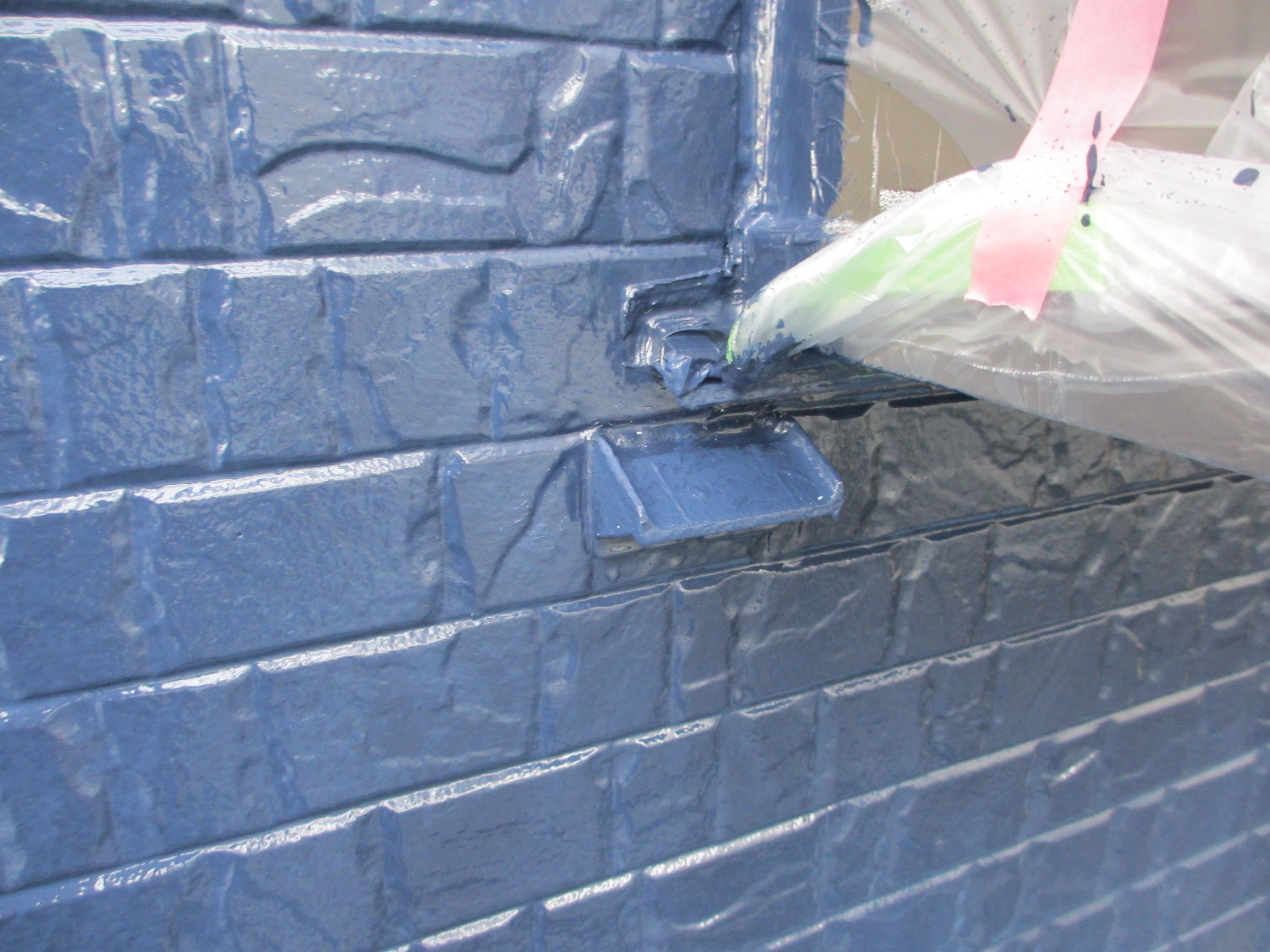 雨垂れストッパー 伝い水防止水切り 取り付け 施工実績 スキザキ塗装 雨垂れストッパー 伝い水防止水切り 取り付け 施工実績 スキザキ塗装